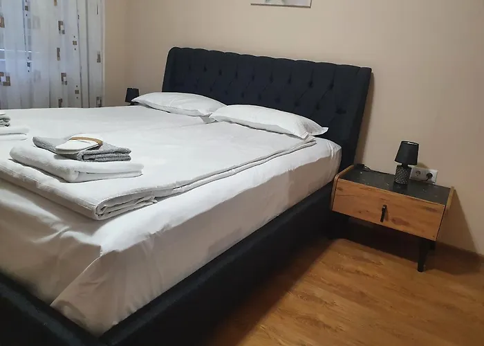 Kamelia Апартамент *