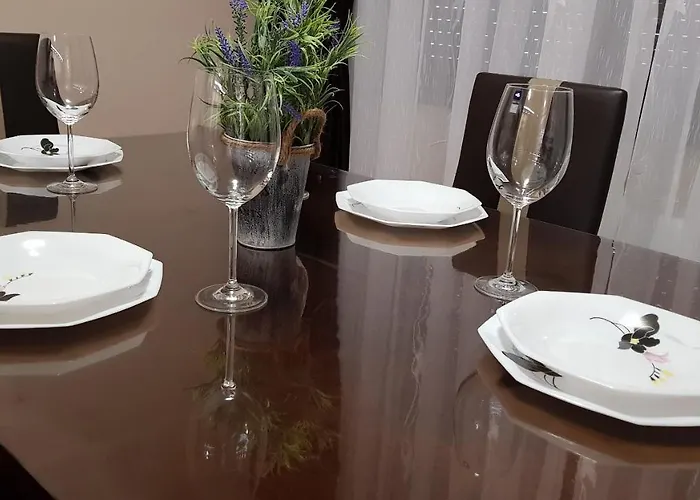 Апартамент Kamelia